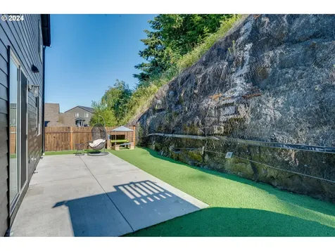614 Stone Park Kalama WA 98625