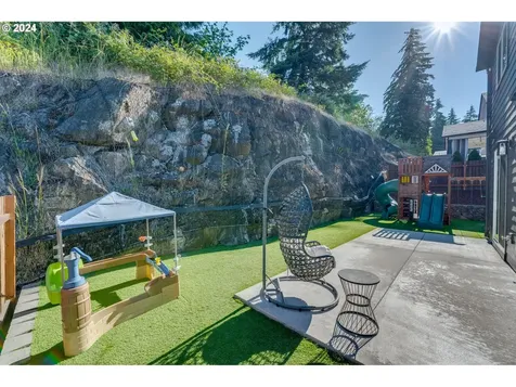614 Stone Park Kalama WA 98625