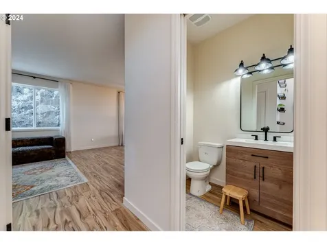 614 Stone Park Kalama WA 98625