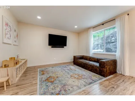 614 Stone Park Kalama WA 98625