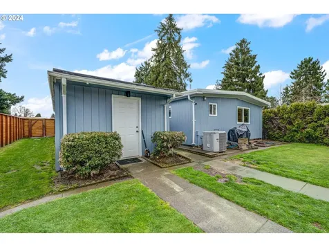 2086 Greentree Drive Ne Salem OR 97305