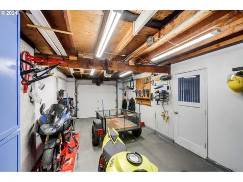 2086 Greentree Drive Ne Salem OR 97305