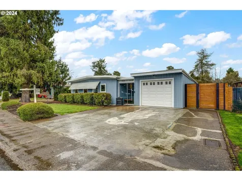 2086 Greentree Drive Ne Salem OR 97305