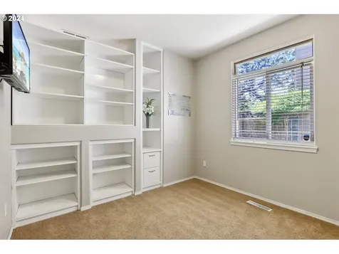 16305 Ne 63rd Street Vancouver WA 98682