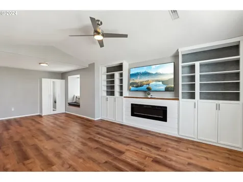 16305 Ne 63rd Street Vancouver WA 98682