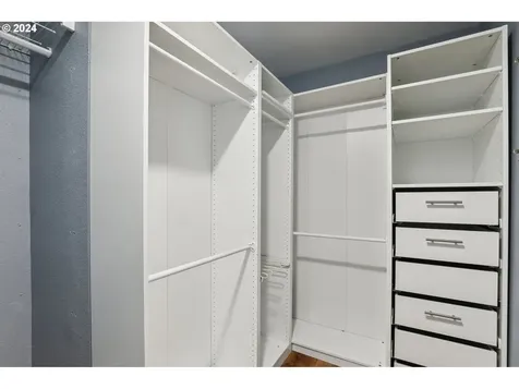 16305 Ne 63rd Street Vancouver WA 98682