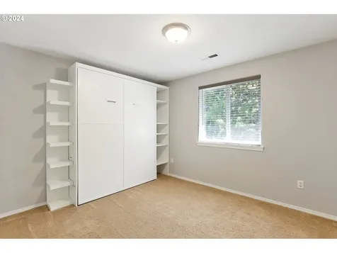 16305 Ne 63rd Street Vancouver WA 98682