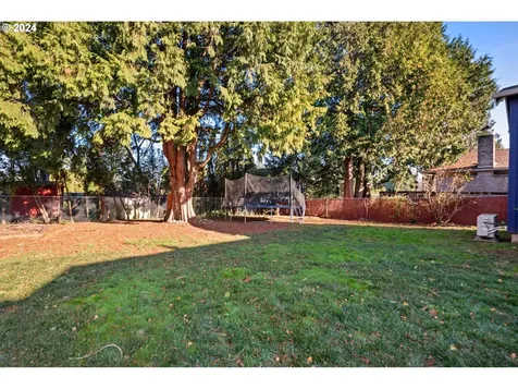 1115 NW 8th Street Gresham OR 97030