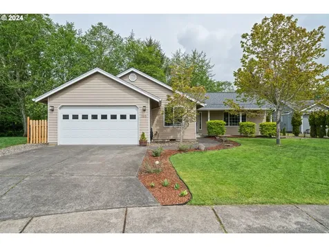 765 Sw Kalmia Avenue Warrenton OR 97146