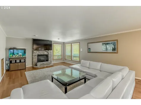 17016 Ne 37th Circle Vancouver WA 98682