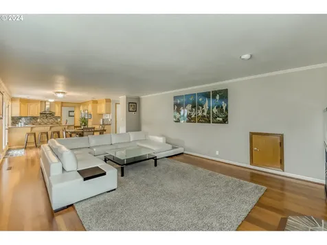 17016 Ne 37th Circle Vancouver WA 98682