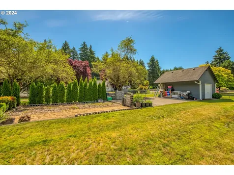 17016 Ne 37th Circle Vancouver WA 98682
