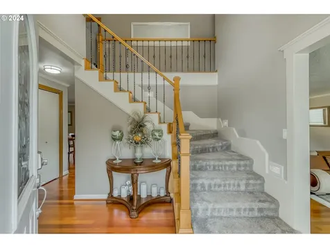 17016 Ne 37th Circle Vancouver WA 98682