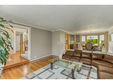 17016 Ne 37th Circle Vancouver WA 98682