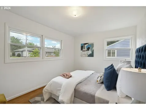 11224 Ne Flanders Street Portland OR 97220