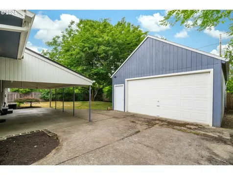 11224 Ne Flanders Street Portland OR 97220