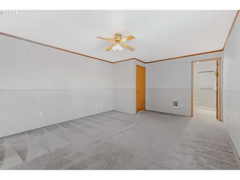 5913 NE 99th Street Vancouver WA 98665