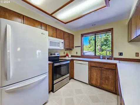 16935 Nw Joscelyn Street Beaverton OR 97006
