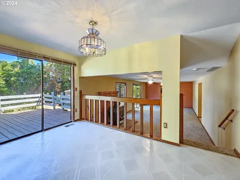 16935 Nw Joscelyn Street Beaverton OR 97006
