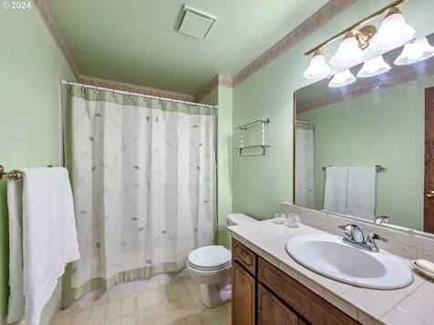 16935 Nw Joscelyn Street Beaverton OR 97006