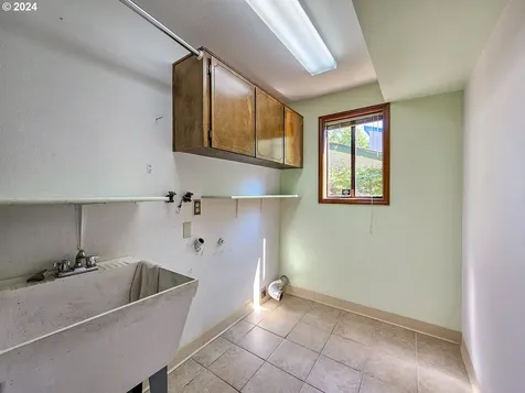 16935 Nw Joscelyn Street Beaverton OR 97006