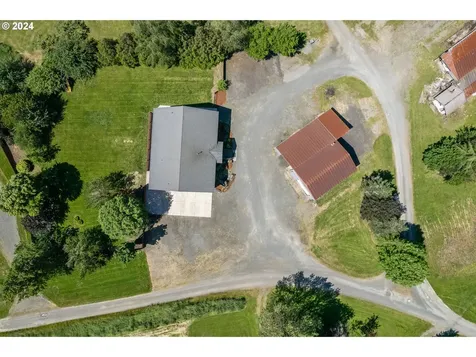 4330 Ne 290th Street La Center WA 98629