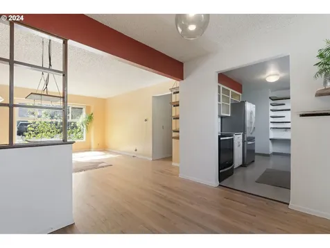 4815 Ne Alberta Street Portland OR 97218