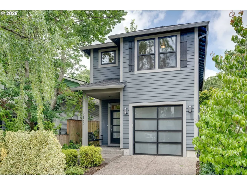 3825 SE Rural Street Portland OR 97202