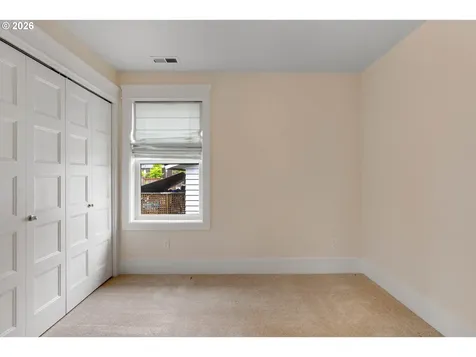 3825 SE Rural Street Portland OR 97202