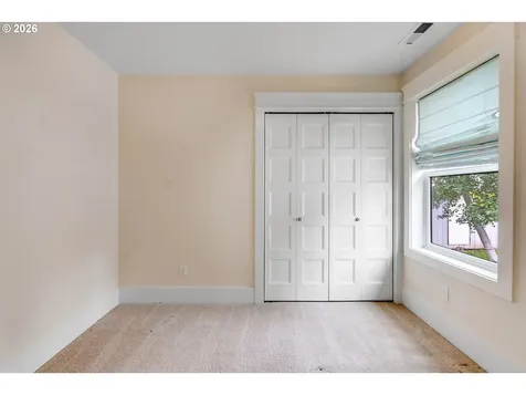3825 SE Rural Street Portland OR 97202