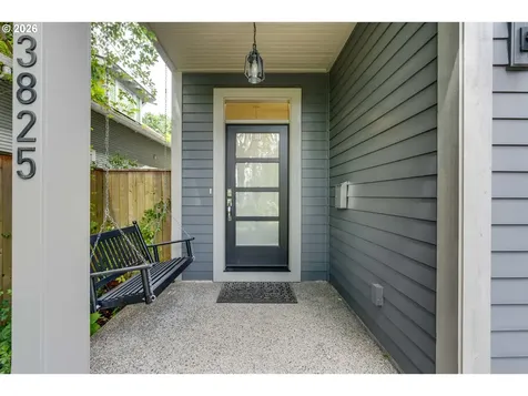 3825 SE Rural Street Portland OR 97202