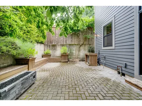 3825 SE Rural Street Portland OR 97202