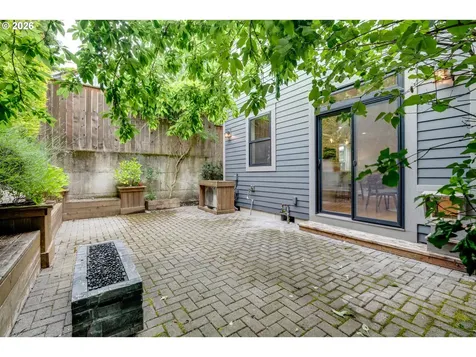 3825 SE Rural Street Portland OR 97202