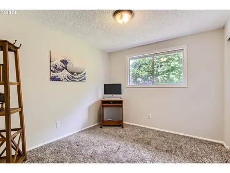 6119 Ne 104th Court Vancouver WA 98662