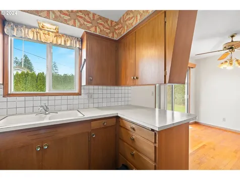 3410 SE 158th Avenue Portland OR 97236