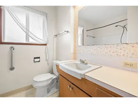 3410 SE 158th Avenue Portland OR 97236
