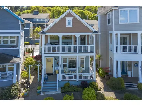 2735 Mill Pond Lane Astoria OR 97103