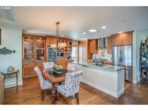 2735 Mill Pond Lane Astoria OR 97103