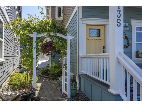 2735 Mill Pond Lane Astoria OR 97103