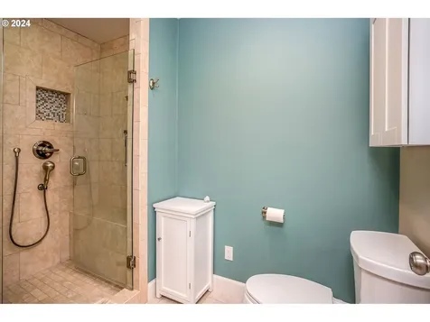 2735 Mill Pond Lane Astoria OR 97103