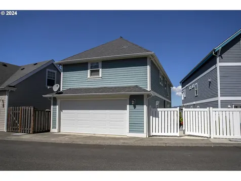 2735 Mill Pond Lane Astoria OR 97103