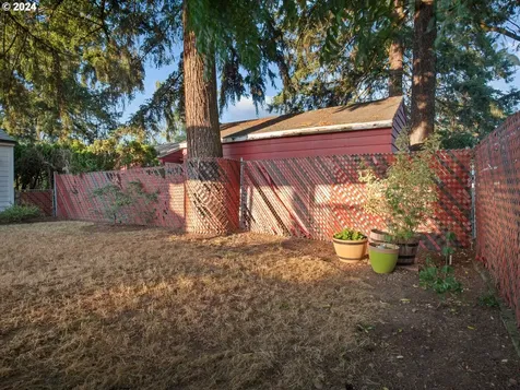 7416 Se Tolman Street Portland OR 97206