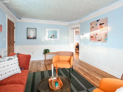 7416 Se Tolman Street Portland OR 97206