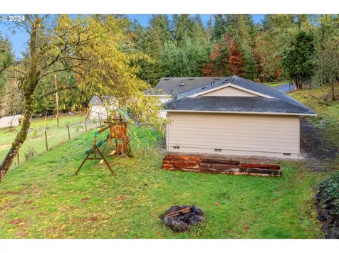 64761 Mcdermott Road Deer Island OR 97054