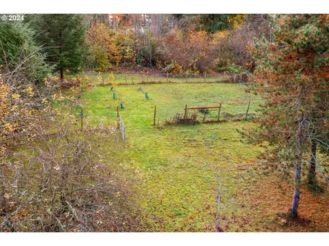 64761 Mcdermott Road Deer Island OR 97054