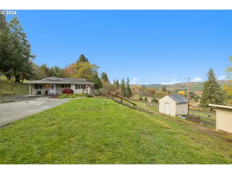 64761 Mcdermott Road Deer Island OR 97054