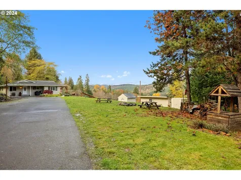 64761 Mcdermott Road Deer Island OR 97054