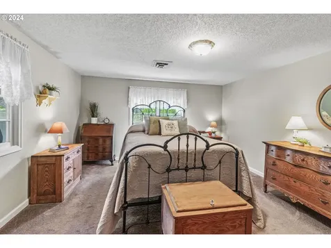 1439 24th Avenue Longview WA 98632