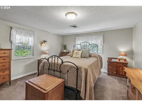 1439 24th Avenue Longview WA 98632