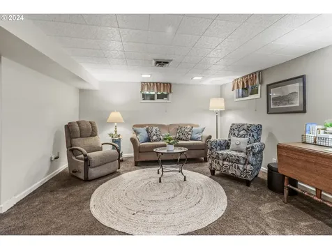 1439 24th Avenue Longview WA 98632